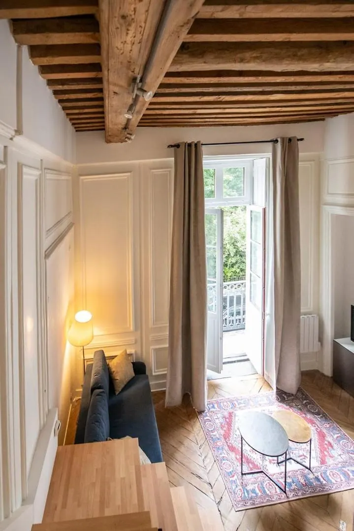 Le Chavannes -Ecrin Elegant & Cosy - Pentes De La Croix Rousse Lyon Apartment